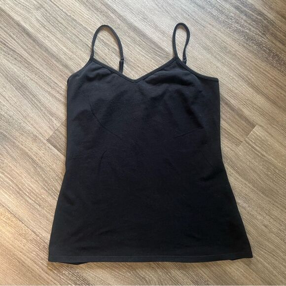 Express Basic Black Cami - Picture 1 of 4